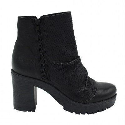 Angela Calzature standard numbers Shoes black leather heel 7 cm