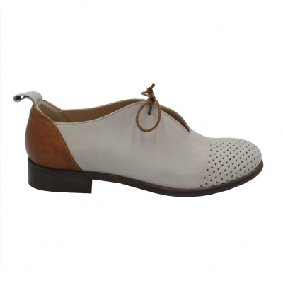 Angela Calzature inglesine in pelle colore beige tacco basso 1-4 cm   fino al 43 donna     