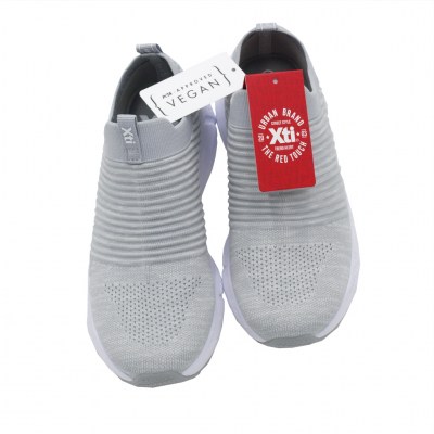 XTI sneakers in tessuto colore grigio tacco piatto fino a 1 cm        