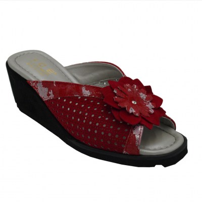 Angela Calzature Numeri Speciali pantofole ciabatte in pelle colore rosso tacco basso 1-4 cm   numeri 32,33,34,35 donna     