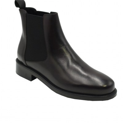 FRAU  Shoes bordeaux leather heel 2 cm