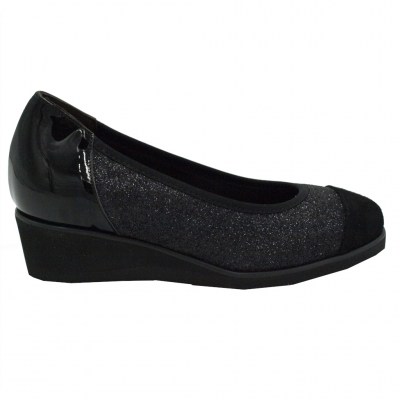 Angela Calzature decollete in  colore nero tacco basso 1-4 cm   33,34 DONNA numeri speciali    