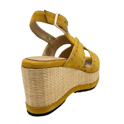 Angela Calzature Numeri Speciali sandali in camoscio colore giallo tacco medio 4-7 cm   32, 33, 34 donna numeri speciali    