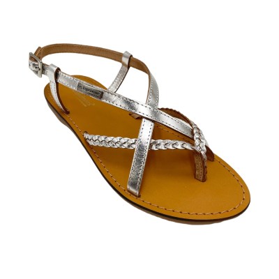 Les Tropeziennes sandali in pelle colore argento tacco piatto fino a 1 cm   by moda Saint-Tropez     