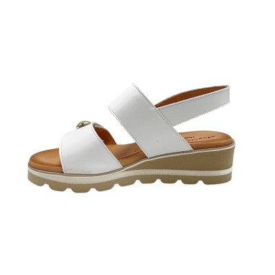Angela Calzature sandali in pelle colore bianco tacco basso 1-4 cm   numeri piccoli donna made in italy numeri speciali    