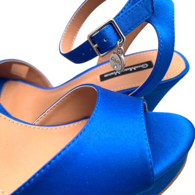 GMV sandalo per donna con plateau in raso bluette con laccetto a caviglia