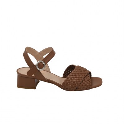 Angela Calzature sandali in pelle colore marrone tacco basso 1-4 cm    numeri standard    