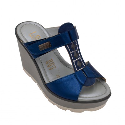 Angela Calzature aperte in punta in pelle colore bluette tacco alto 8-11 cm   Numeri 32/33 numeri speciali    