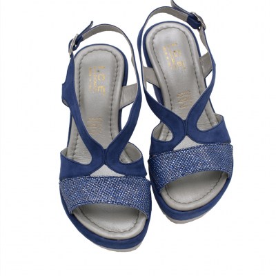 Angela Calzature Numeri Speciali sandali in camoscio colore bluette tacco alto 8-11 cm   Numeri 33/34 Donna numeri speciali    